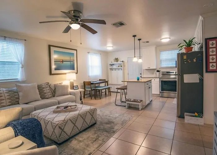 2Bd-2Ba Adorable Home W Yard In Gentilly